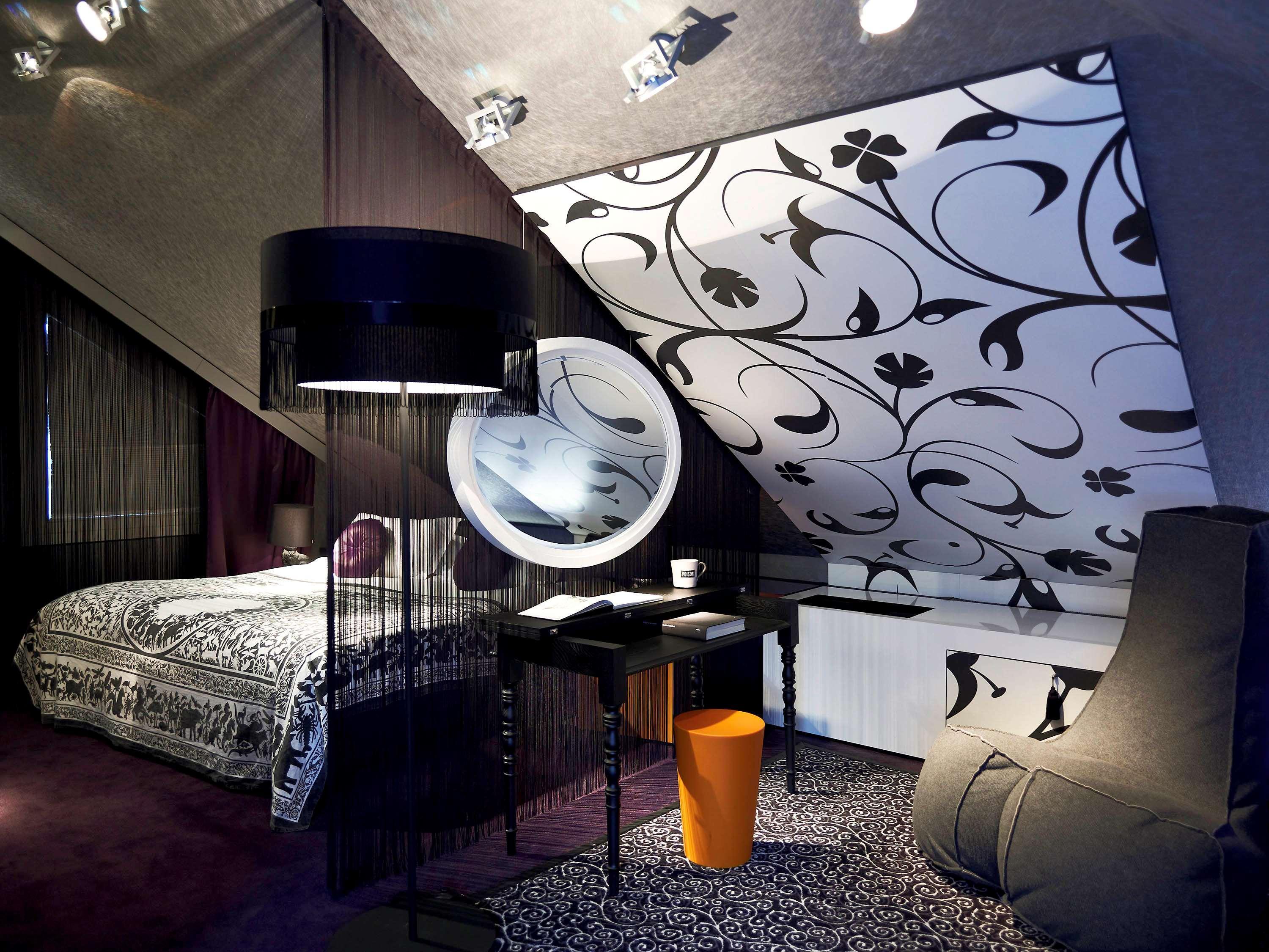 Sofitel Munich Bayerpost Hotel Exterior foto A room at the Mandarin Oriental, Munich